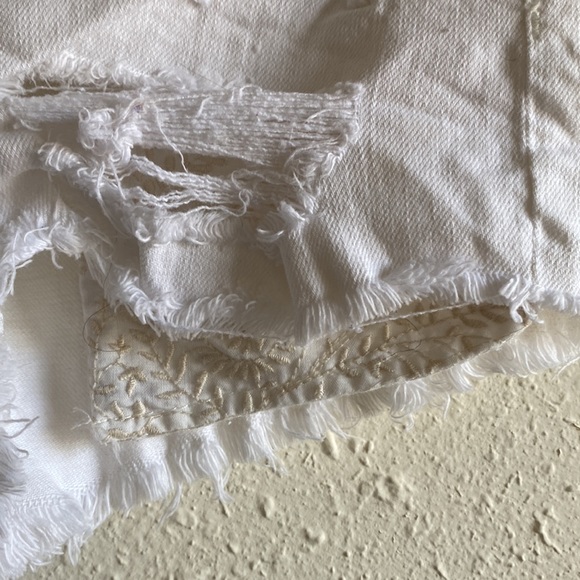 AE High Rise Shortie - Picture 2 of 4